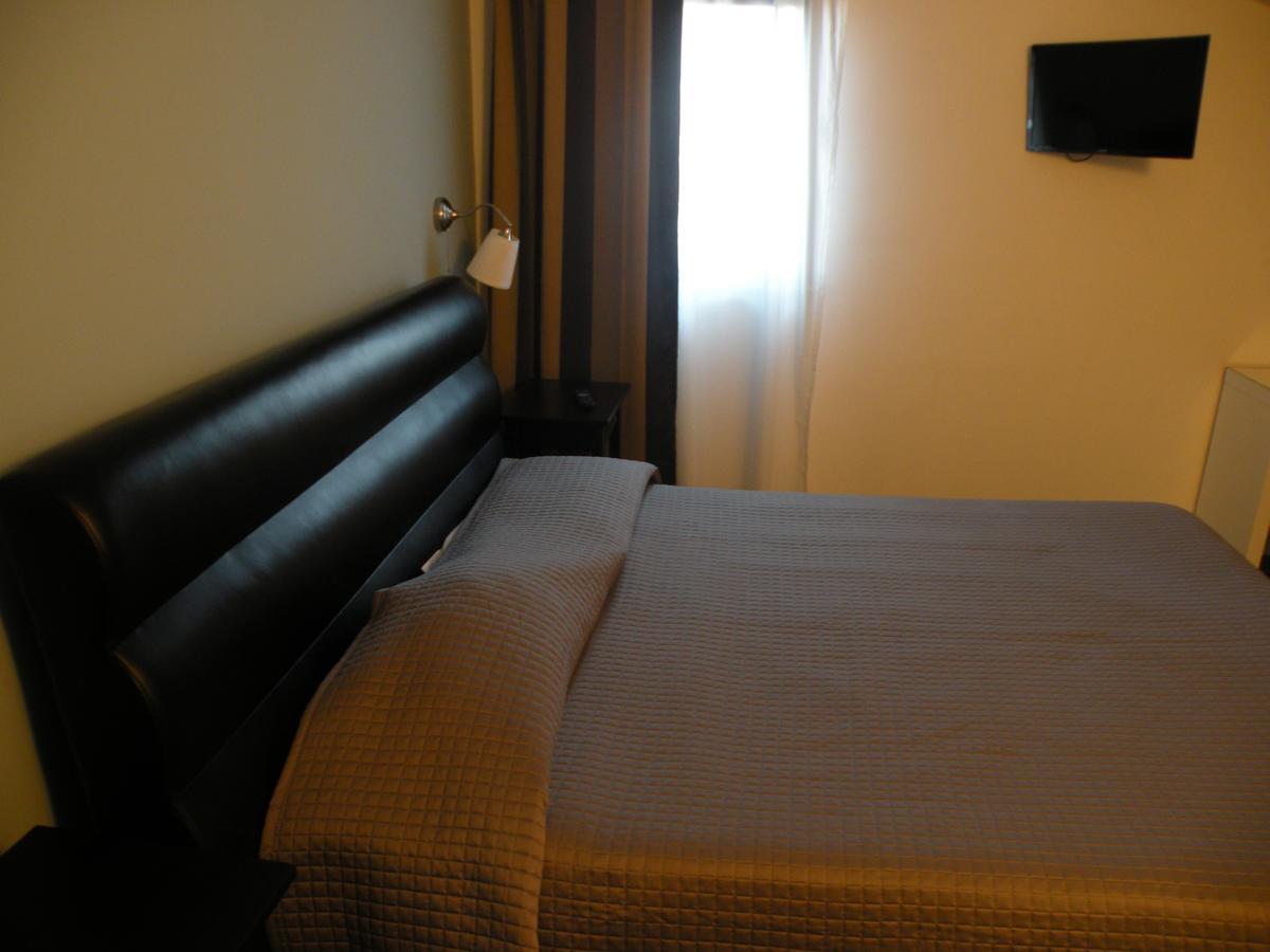 Hotel La Cavalera アウグスタ エクステリア 写真